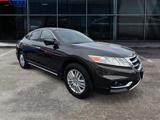 Photo of 2013 Brown Honda Crosstour