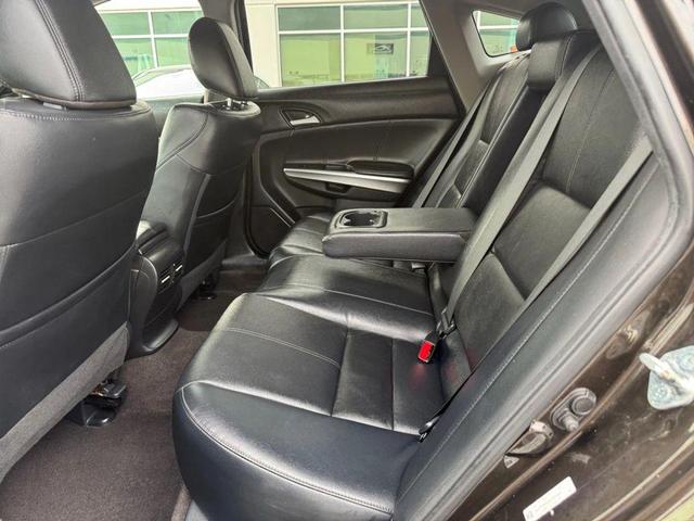 Photo of 2013 Brown Honda Crosstour