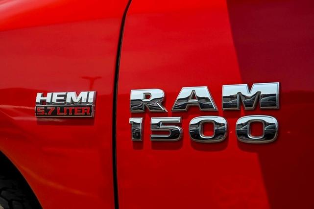 Photo of 2016 Flame Red Clearcoat RAM 1500