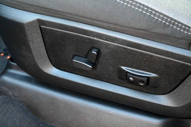 Photo of 2024 Patriot Blue Pearlcoat RAM 2500