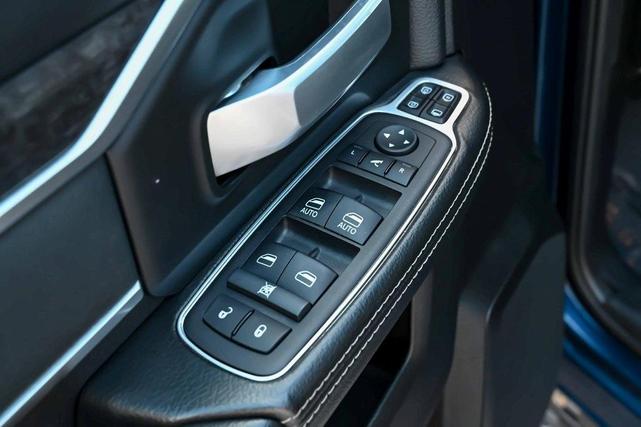 Photo of 2024 Patriot Blue Pearlcoat RAM 2500