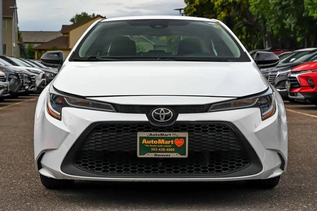 Photo of 2021 White Toyota Corolla