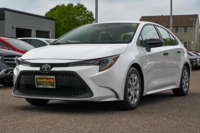 Photo of 2021 White Toyota Corolla