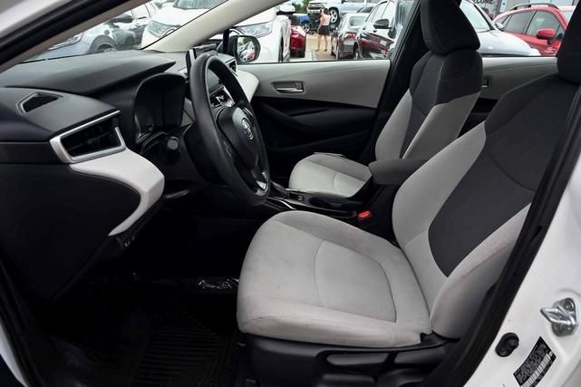 Photo of 2021 White Toyota Corolla