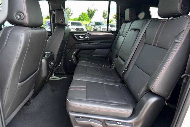 Photo of 2023 Iridescent Pearl Tricoat Chevrolet Suburban