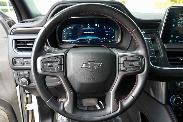 Photo of 2023 Iridescent Pearl Tricoat Chevrolet Suburban
