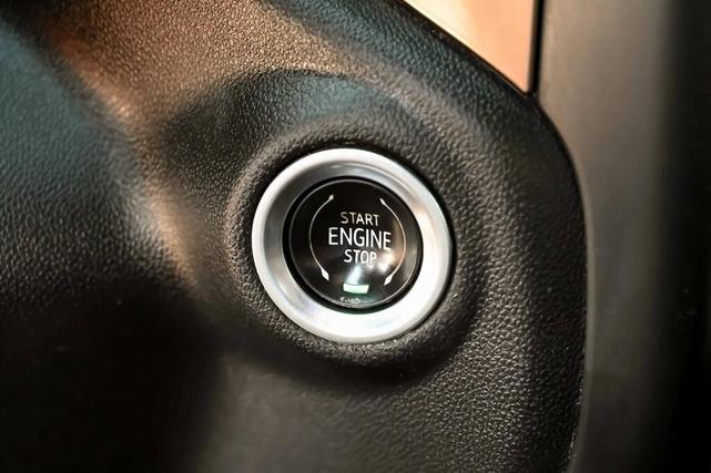 Photo of 2022 Summit White Chevrolet Silverado 3500