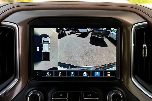 Photo of 2022 Summit White Chevrolet Silverado 3500
