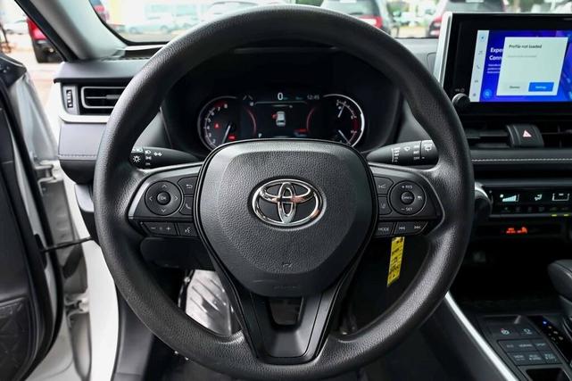 Photo of 2023 White Toyota RAV4