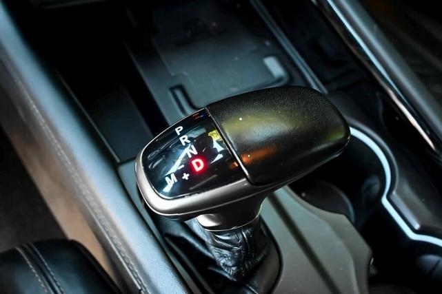 Photo of 2021 White Knuckle Clearcoat Dodge Durango