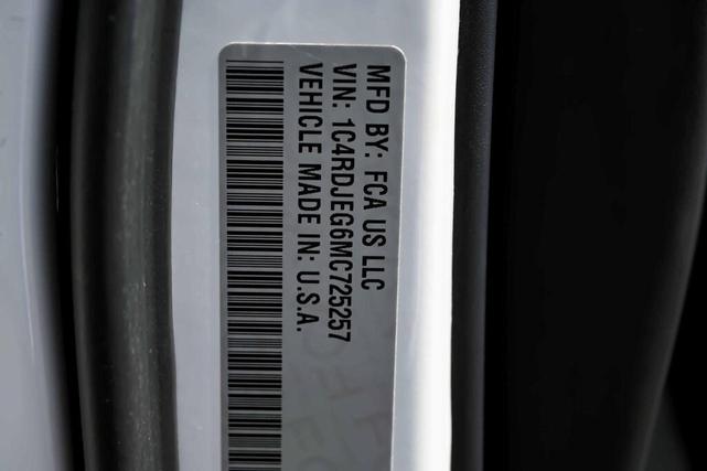 Photo of 2021 White Knuckle Clearcoat Dodge Durango