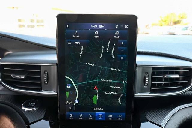Photo of 2022 Green Metallic Ford Explorer