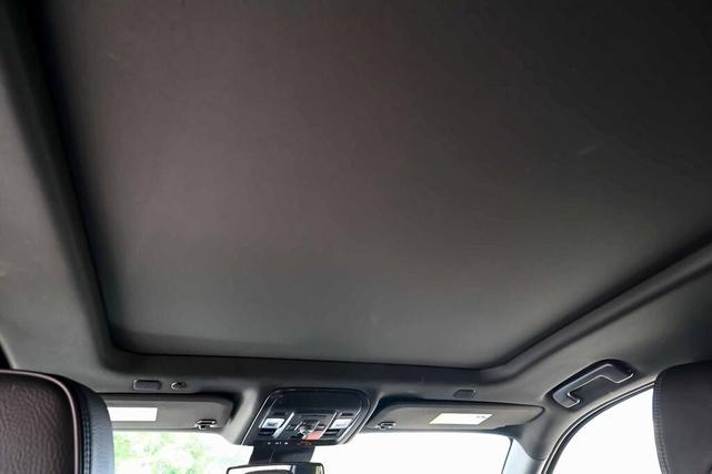Photo of 2023 Midnight Blue Metallic GMC Yukon XL