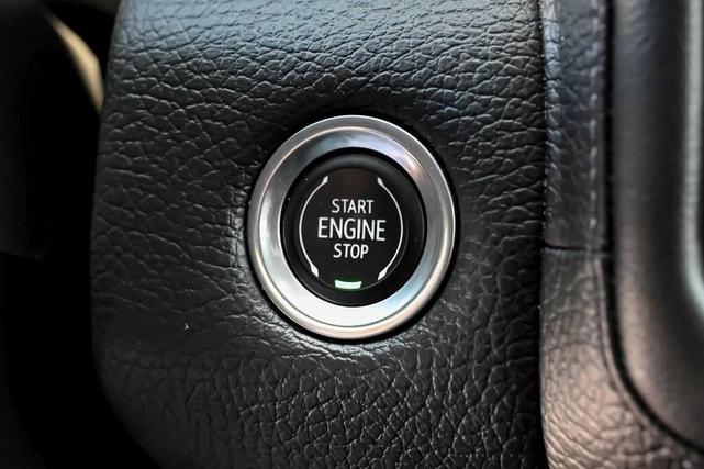 Photo of 2023 Midnight Blue Metallic GMC Yukon XL