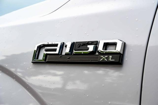 Photo of 2015 Oxford White Ford F-150