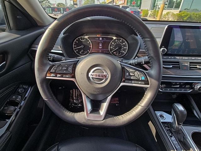 Photo of 2021 Gun Metallic Nissan Altima