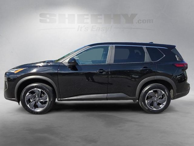 Photo of 2024 Super Black Nissan Rogue
