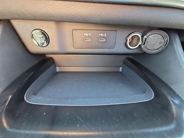 Photo of 2024 Super Black Nissan Rogue