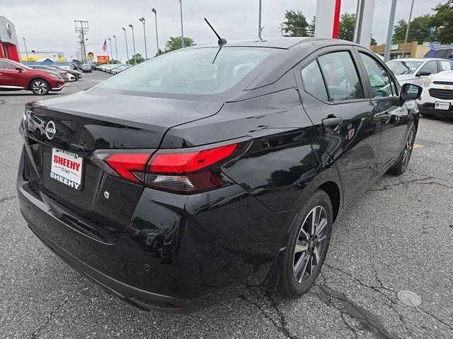 Photo of 2025 Super Black Nissan Versa