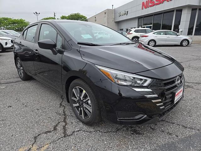 Photo of 2025 Super Black Nissan Versa