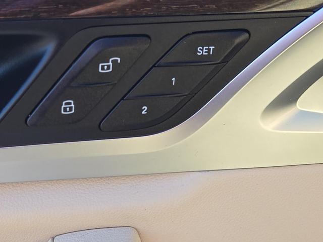 Photo of 2022 Phytonic Blue Metallic BMW X3