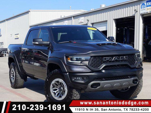 Photo of 2022 Granite Crystal Metallic Clearcoat RAM 1500