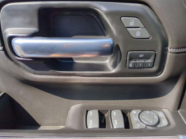 Photo of 2022 Mosaic Black Metallic Chevrolet Silverado 2500