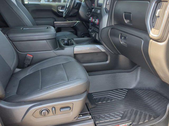 Photo of 2022 Mosaic Black Metallic Chevrolet Silverado 2500