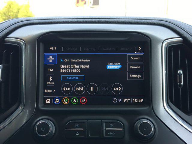 Photo of 2022 Mosaic Black Metallic Chevrolet Silverado 2500