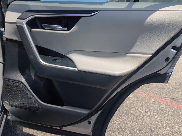 Photo of 2021 Silver Sky Metallic/Midnight Black Metallic Toyota RAV4 Hybrid