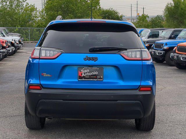 Photo of 2021 Hydro Blue Pearlcoat Jeep Cherokee