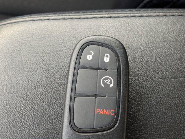 Photo of 2021 Hydro Blue Pearlcoat Jeep Cherokee