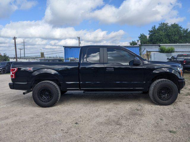 Photo of 2018 Shadow Black Ford F-150