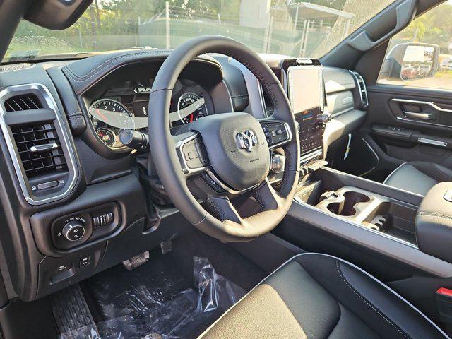 Photo of 2025 Diamond Black Crystal Pearlcoat RAM 1500