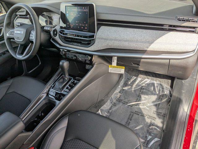 Photo of 2025 Red Hot Pearlcoat Jeep Compass