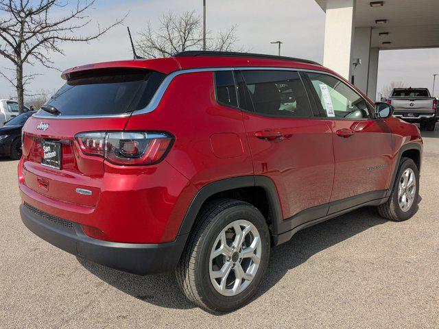 Photo of 2025 Red Hot Pearlcoat Jeep Compass