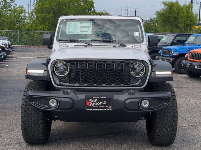 Photo of 2025 Bright White Clearcoat Jeep Wrangler