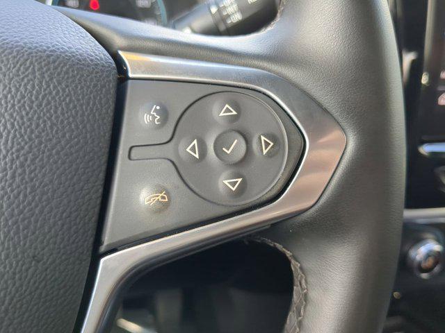 Photo of 2023 Summit White Chevrolet Traverse