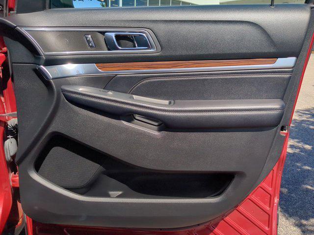 Photo of 2017 Ruby Red Ford Explorer