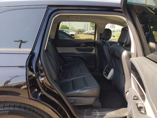 Photo of 2024 Infinite Black Metallic Clearcoat Lincoln Nautilus