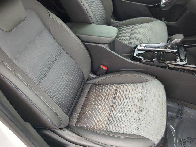 Photo of 2024 Summit White Chevrolet Trax