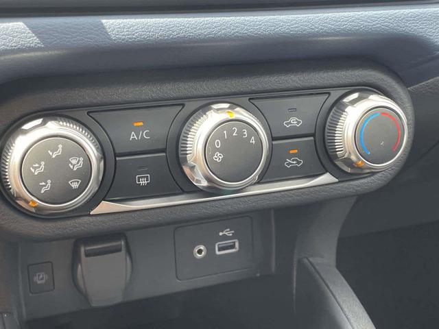 Photo of 2025 Gun Metallic Nissan Versa