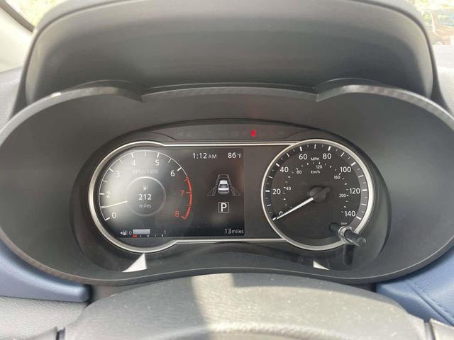 Photo of 2025 Gun Metallic Nissan Versa