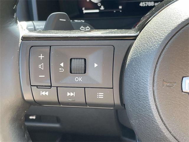Photo of 2022 Boulder Gray Pearl Nissan Rogue