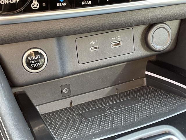 Photo of 2022 Boulder Gray Pearl Nissan Rogue