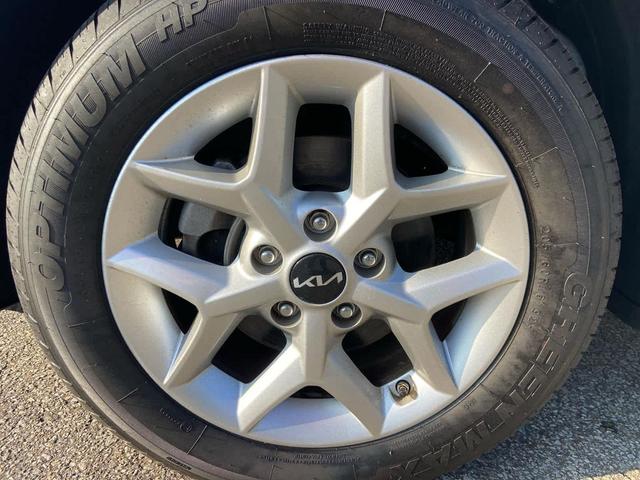 Photo of 2024 Snow White Pearl Kia Soul