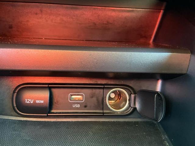 Photo of 2024 Snow White Pearl Kia Soul