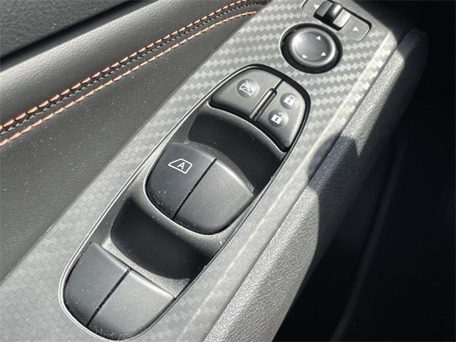 Photo of 2022 Super Black Clearcoat Nissan Altima