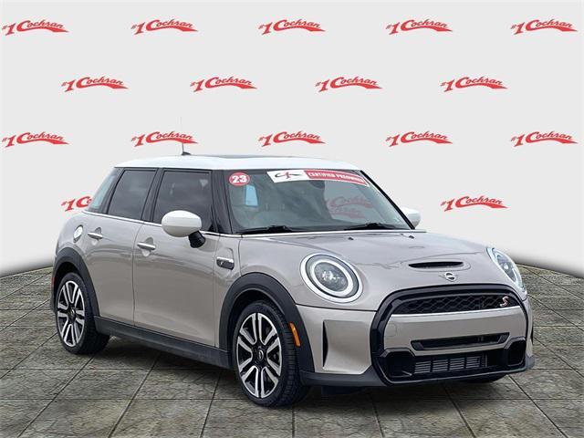2023 MINI Hardtop
