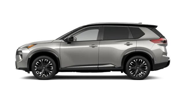 Photo of 2026 Champagne Silver Metallic/Super Black Nissan Rogue